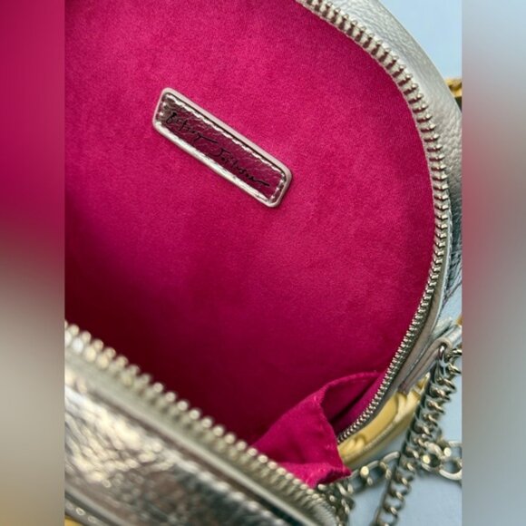 🆕 BETSEY JOHNSON 🧿 NWOT Bone-Jour Sugar Skull Crossbody Bag Silver Irridescent - Picture 12 of 16